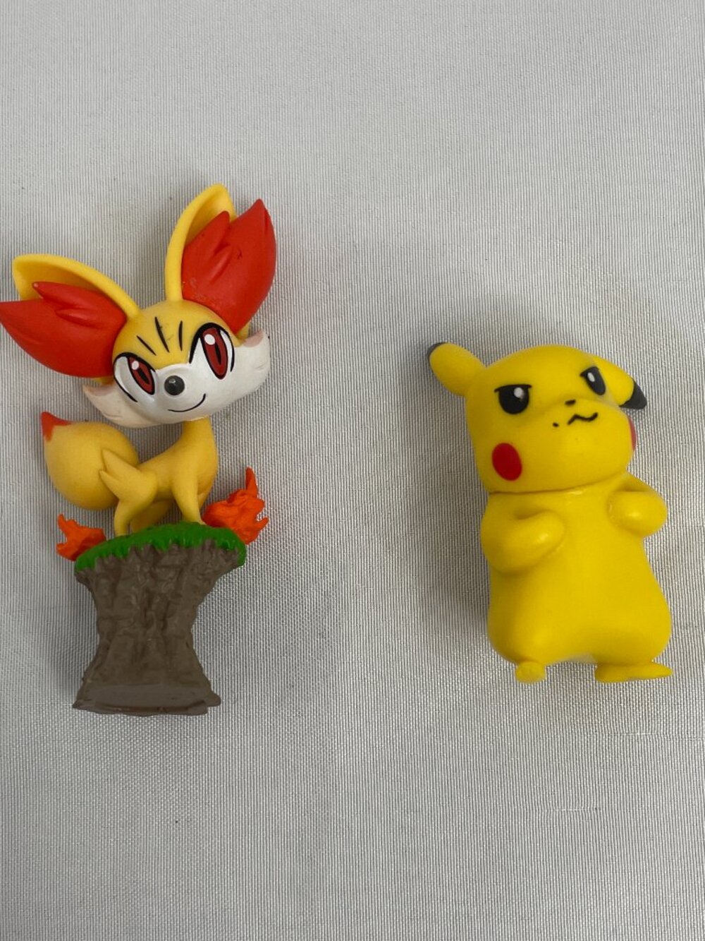 Pokemon Fennekin Figure and Vintage Pikachu Bundle